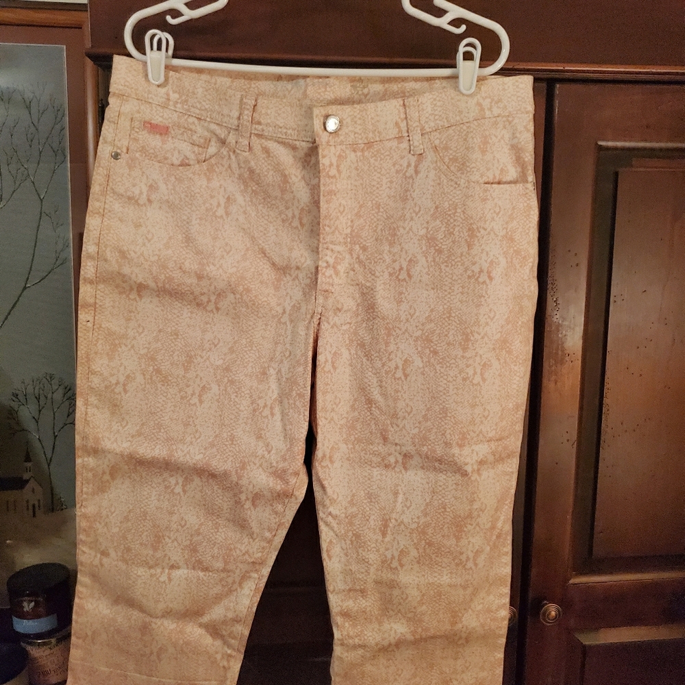 Denim capris